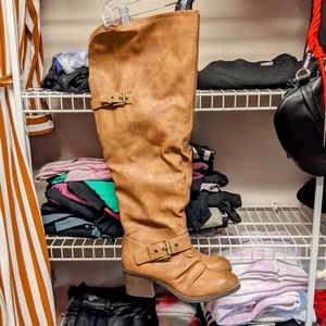 Carlos Santana Over the knee boot